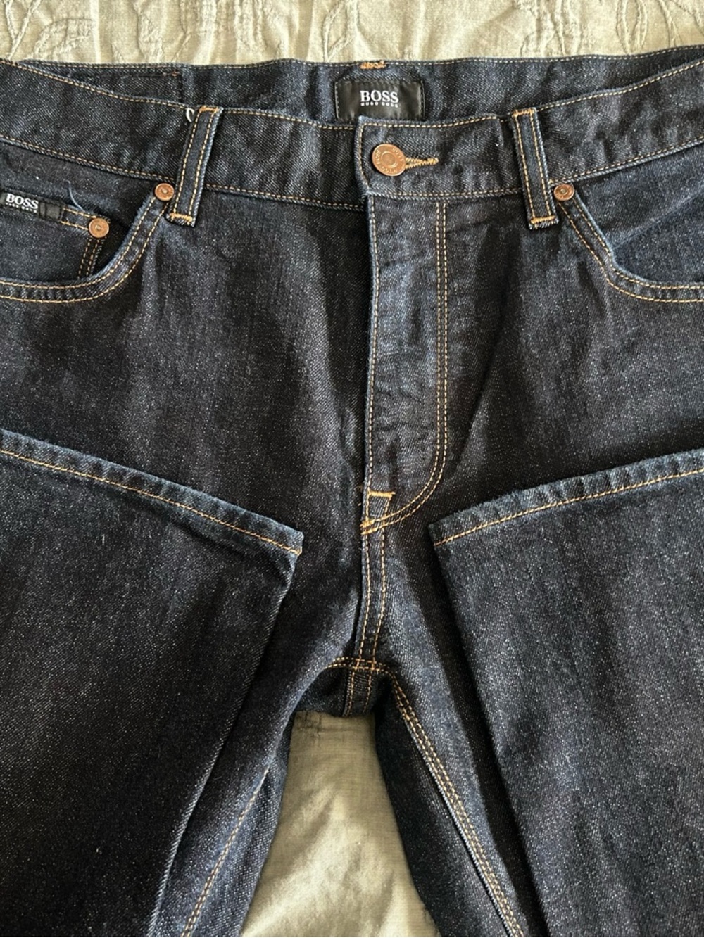 Hugo Boss Men's Indigo Denim Jeans with skinny leg jeans
